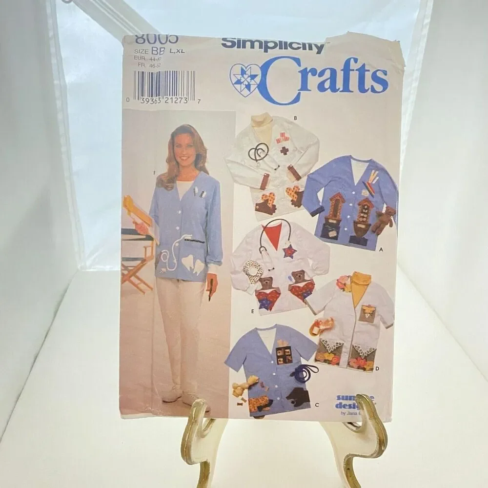 #8005 Simplicity Crafts Misses Scrub Jacket Appliques Sewing Pattern Size L-XL